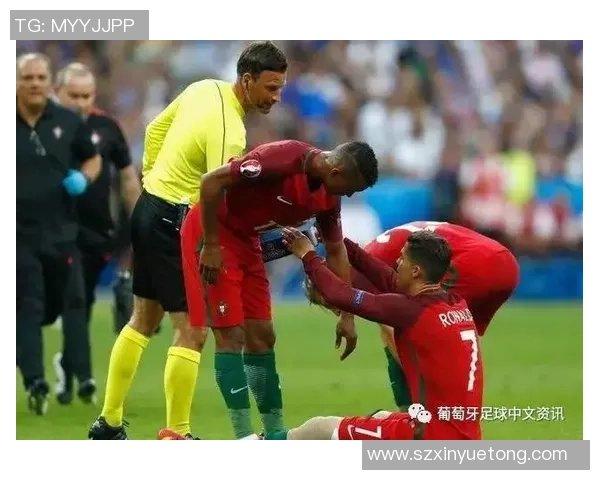 中超激战：里昂逆转曼联4-3全场沸腾瞬间解析