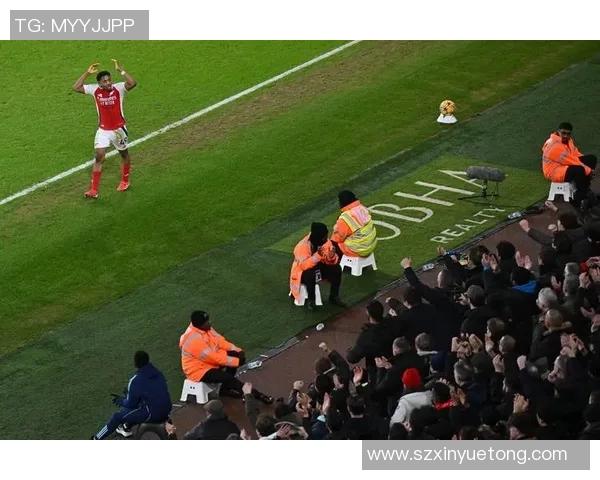 那不勒斯逆转阿森纳足总杯乌龙球成比赛转折点引发热议